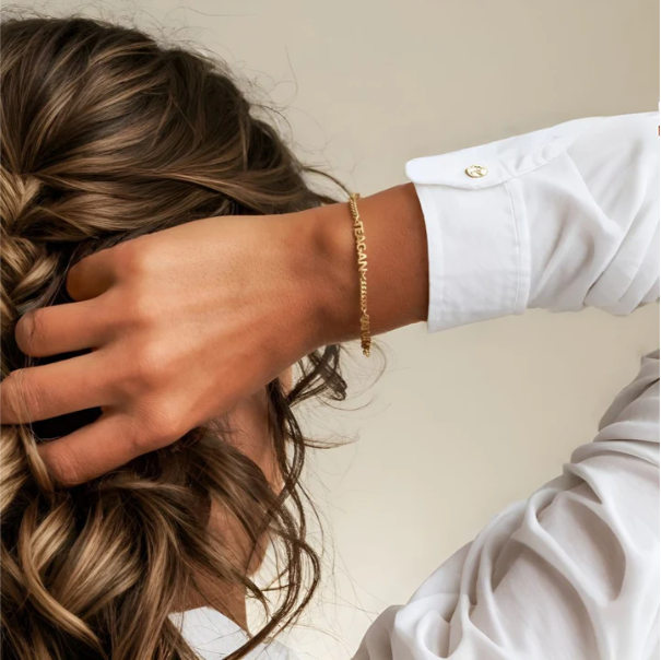 Prenia™ | Bracelet With The Names Of Your Loved Ones