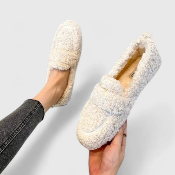 Solenne™ | Warm Slippers With An Elegant Design